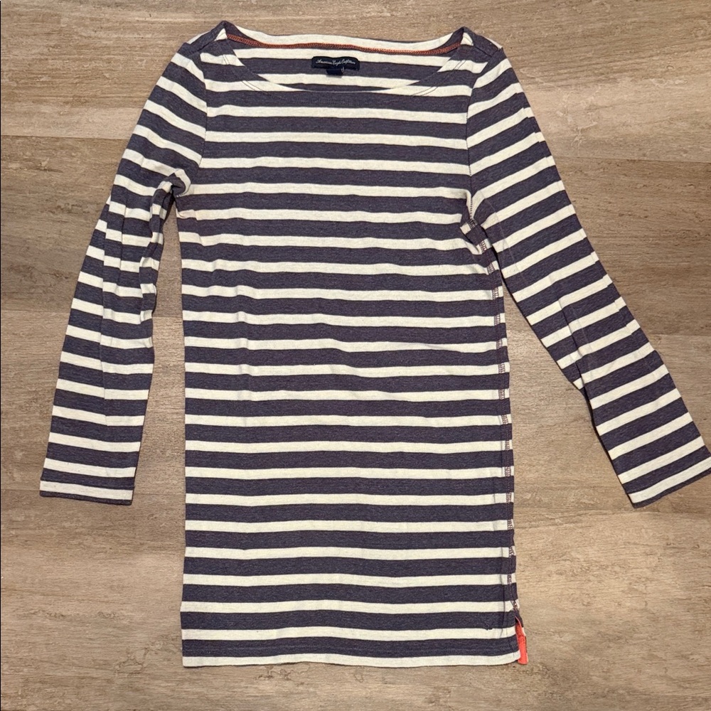 American Eagle Outfitters Navy and White Striped Long Sleeve Tee